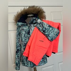 Roxy Snowboard/Ski Jacket & Pants Set
